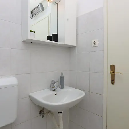 Apartments With A Parking Space Brsec, Opatija - 7755 Room photo