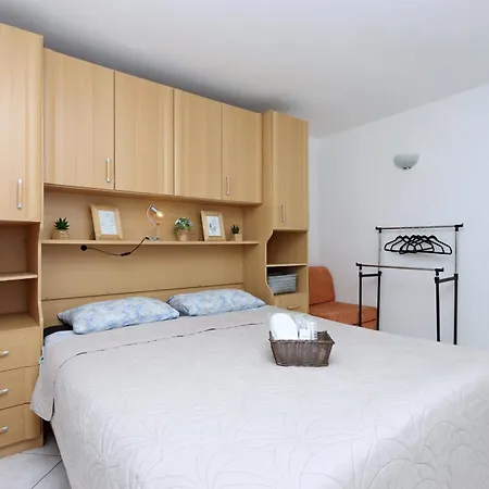 Apartments With A Parking Space Brsec, Opatija - 7755 Room photo