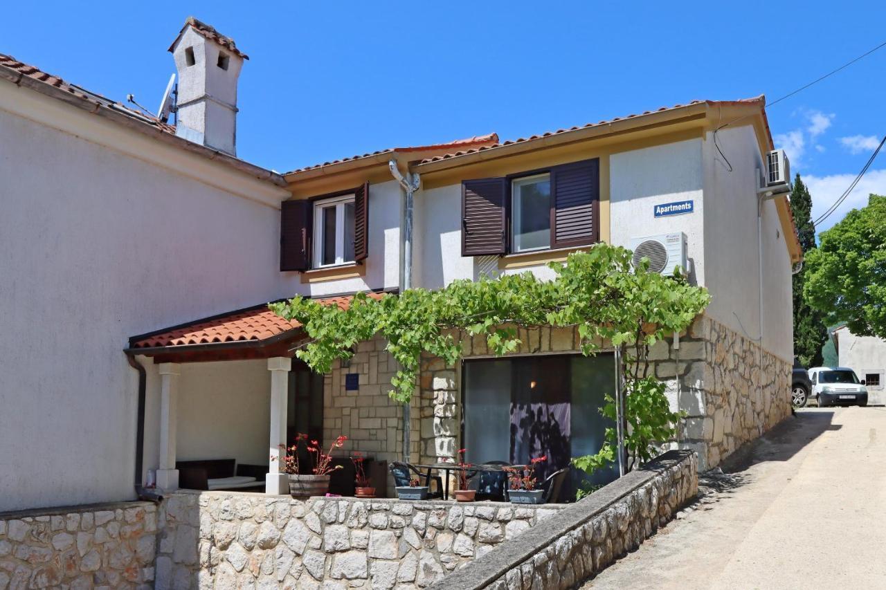 With A Parking Space Brsec, Opatija - 7755 Apartment Brsec
